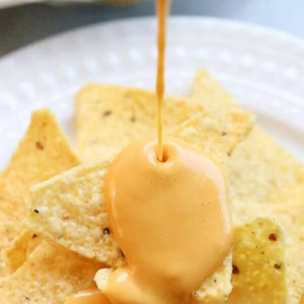 Bulk Bottled Cheddar Cheese Sauce